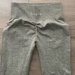 Nvtgn khaki green scrunch seamless leggings size M